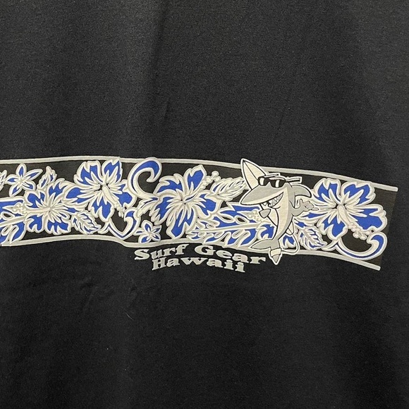 Surf Gear Hawaii Hawaiian island floral & shark graphic casual vacation T-shirt - Picture 2 of 4